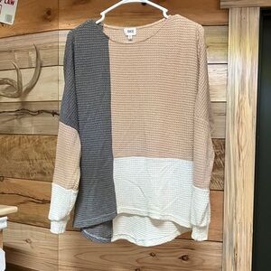BKE Textured Knit Sweater in Tan